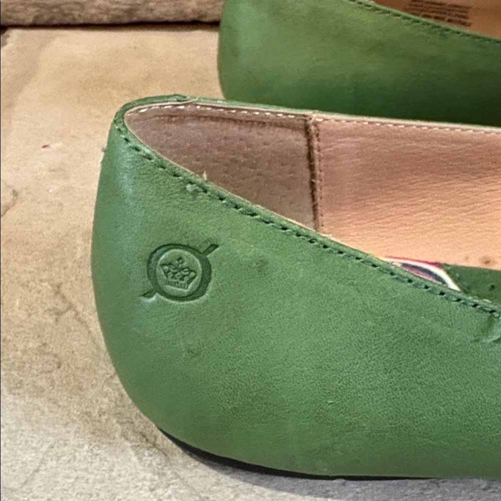 Born sz 9 green leather slip on loafers - Picture 6 of 11